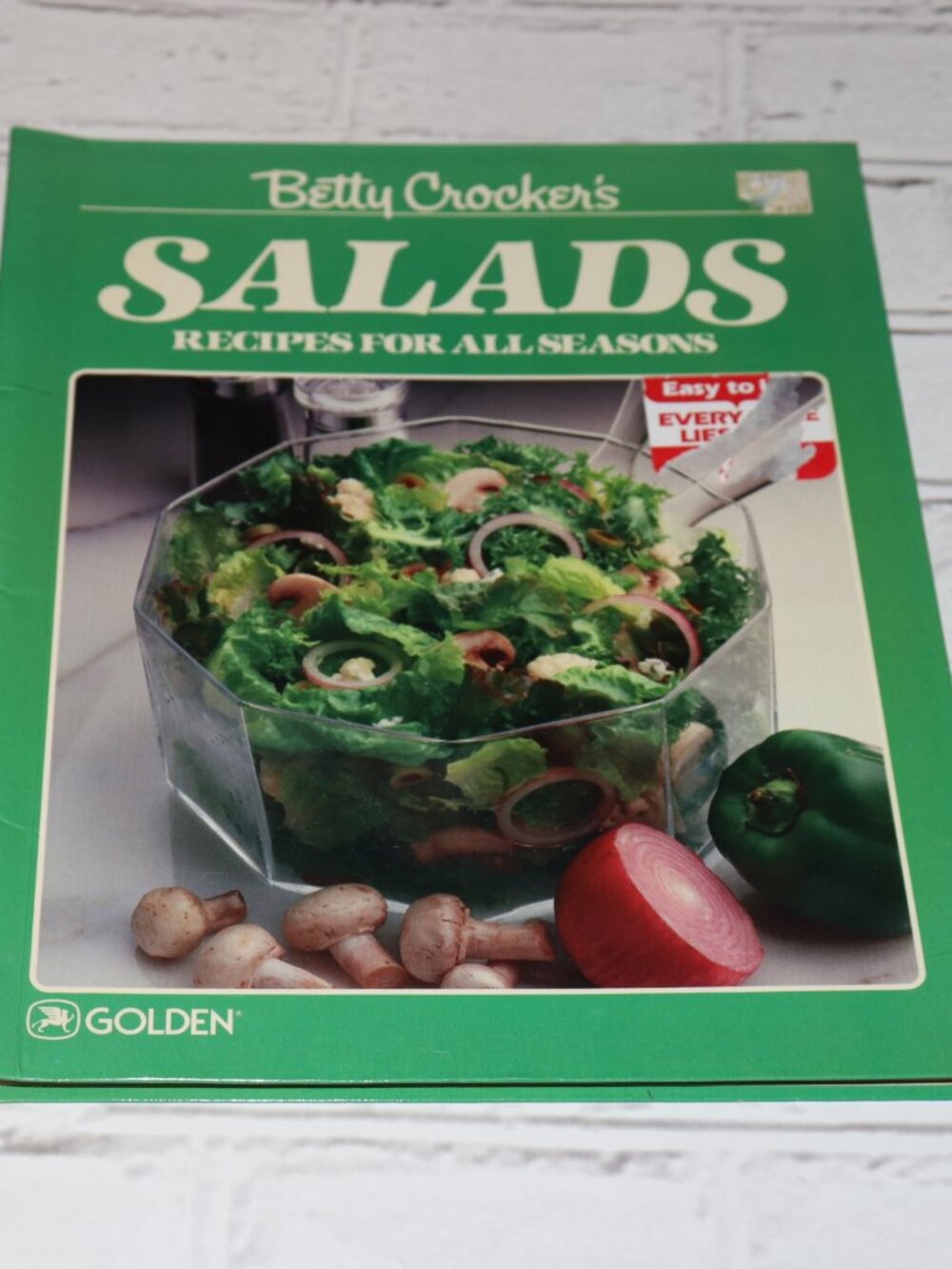 🥗 Betty Crocker’s Salads: Recipes for All Seasons · Vintage Hardcover